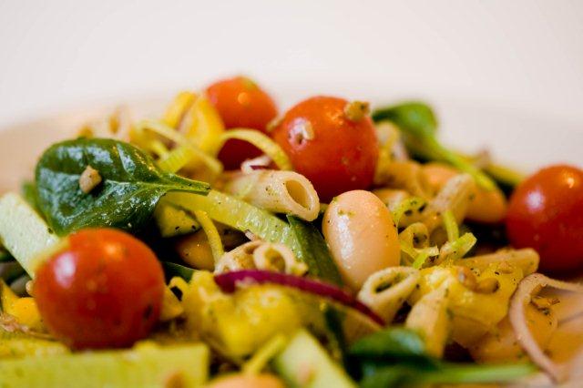 סלט פסטה ים תיכוני